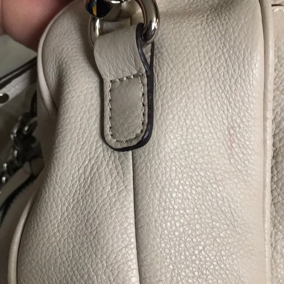 B Makowski ivory satchel with chain detail - Picture 11 of 16